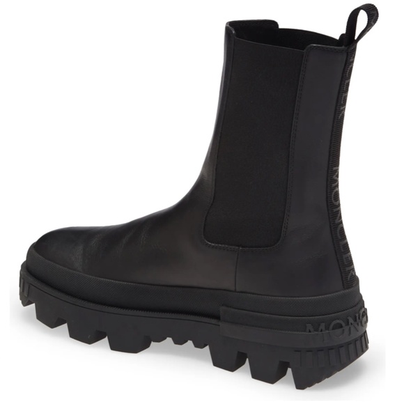 NWT $825 Moncler Coralyne Chelsea Boot (Women) in Black - size 41 EU / 11 US! - Picture 2 of 6